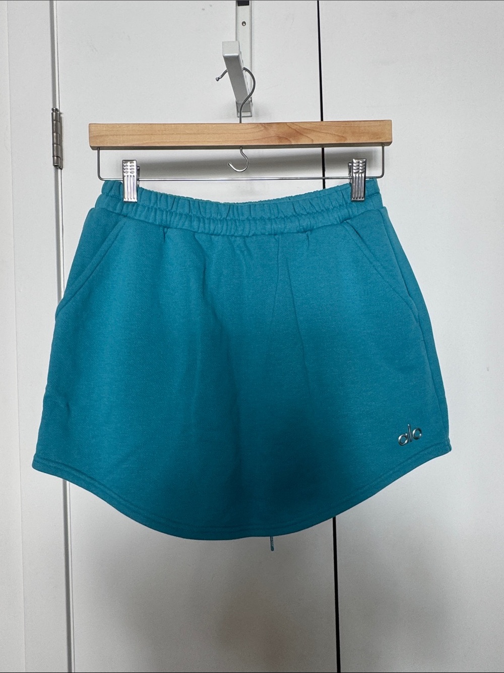 ALO Yoga Women's Teal Athletic Skort